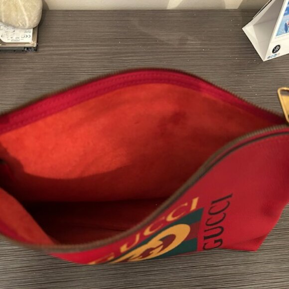 Gucci Red Pouch for Women or Men - Picture 9 of 9